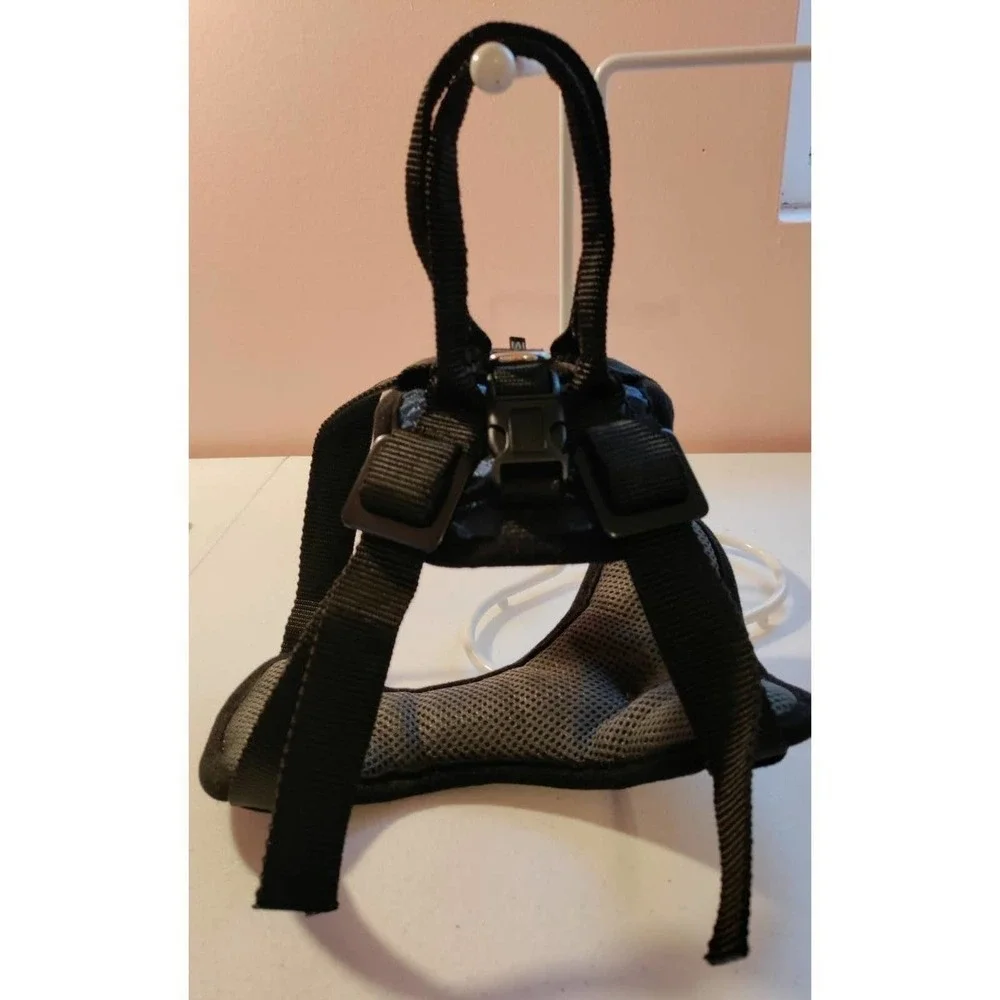 Pet Safe Dog Harness Medium blue and black carry handle